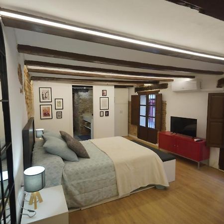 Apartamentos 1240 Valencia Eksteriør bilde